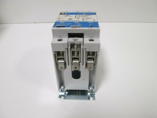 W200M4CFC WESTINGHOUSE Avanço de arranque não reversível 3 polos 600V 50/60 Hz 120 Volt