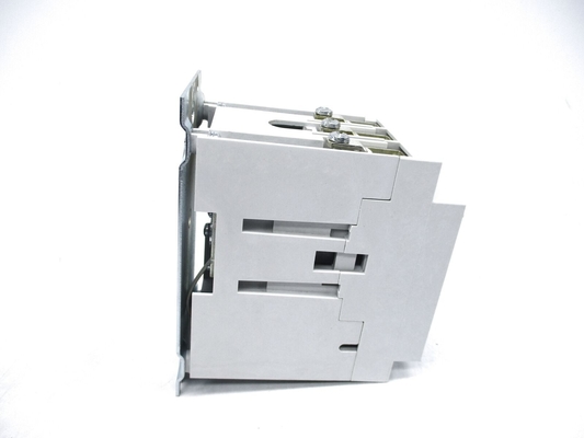 W200M4CFC WESTINGHOUSE Avanço de arranque não reversível 3 polos 600V 50/60 Hz 120 Volt