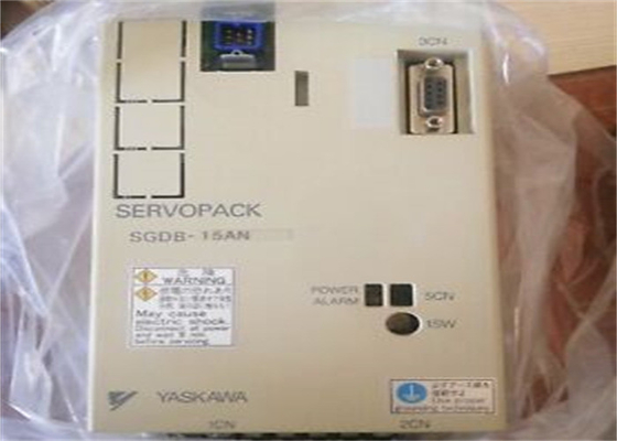 Yaskawa SGDB-15AN SERVO AMPLIFICADOR AC Mechatrolink 200-230V 10A 1,3KW 3 FASE