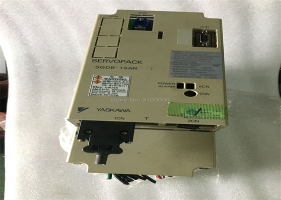 Yaskawa SGDB-15AN SERVO AMPLIFICADOR AC Mechatrolink 200-230V 10A 1,3KW 3 FASE