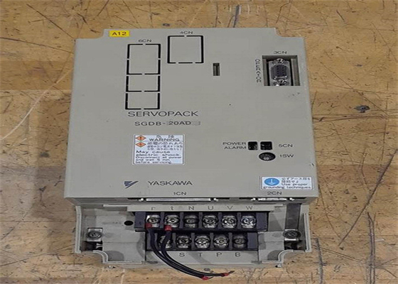 Yaskawa SGDB-20AD AC SERVO AMPLIFICADOR 200-230V 12A 1.8KW 3 FASE Controle de Posição