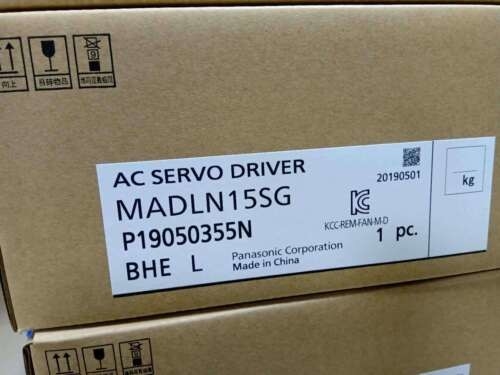 Panasonic MADLN15SG Industrial Servo Drives Saída/entrada: 200W/200V