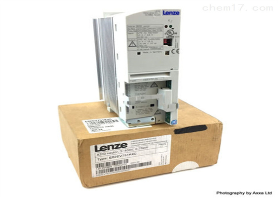 Lenze E70ACMSE0104SA1ETR SERVO-INVERSOR I700 10 A MAX CORRENTE DE SAÍDA DE TEMPO CURTO