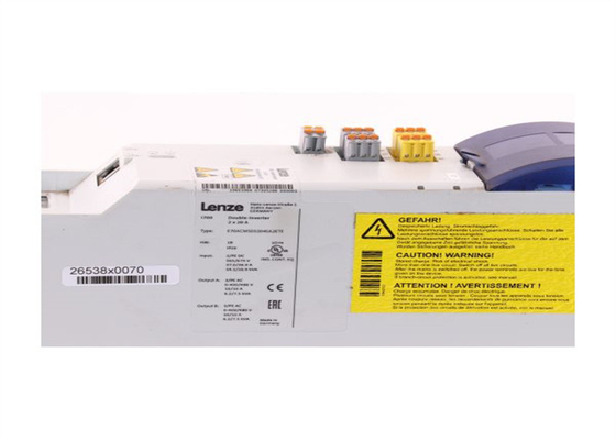 Lenze E70ACMSE0204SA2ETE SERVO-INVERTER I700 20 A MAX CORRENTE DE SAÍDA DE TEMPO CURTO
