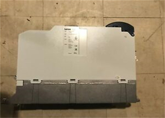 Lenze E70ACMSE0484SA1ETR SERVO-INVERSOR I700 AMBIENTE PADRÃO