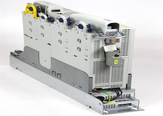 Lenze E94ASHE0044 SERVO DRIVE SÉRIE 9400 SINGLE DRIVE HIGHLINE 1,5 KW