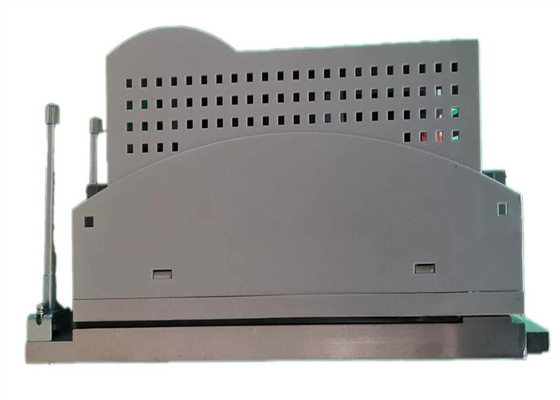 Lenze ECSCA008C4B SERVO DRIVE POTÊNCIA DE ENTRADA: 2/PE DC 0-565 V / 675 V 8 AMP
