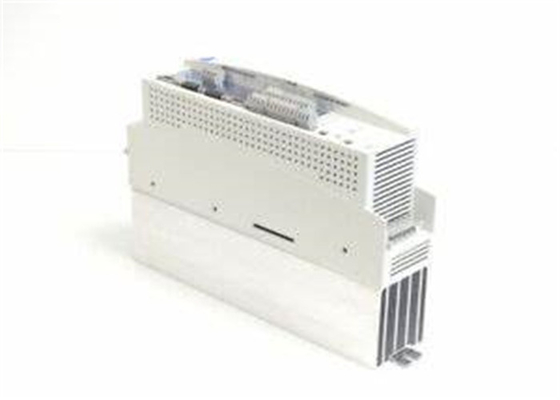 Lenze EVS9322-ESV004 SERVO CONTROLADOR 400/480 VAC SÉRIE 9300 UNIDADE EMBUTIDA