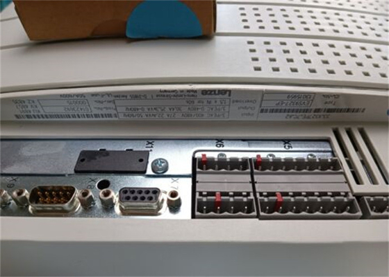 EVS9328-EP Manual do Sistema do Controlador Servo Drive LENZE Série 9300
