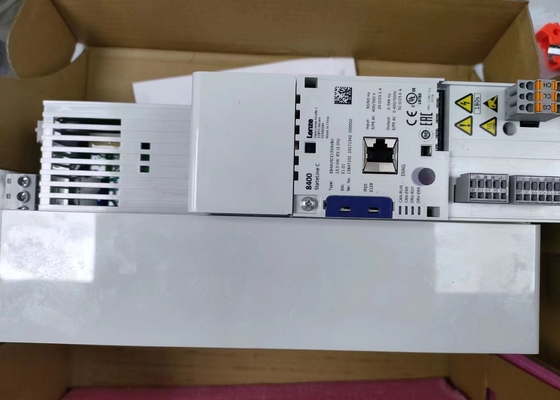 E84AVSCE1534VB0 Lenze VFD Conversor de Frequência 15.0KW Série 8400