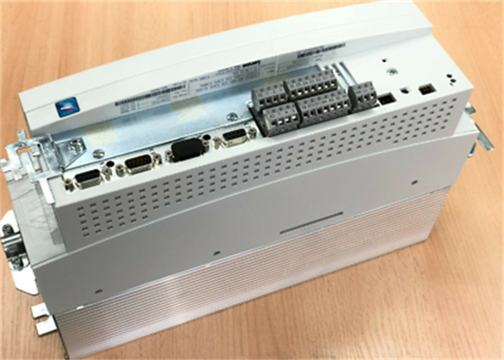 Lenze EVS9323-ER SERVO CONTROLADOR SÉRIE 9300 400/480 VAC 1,5 KW (2 HP) SERVO REGISTRO CONTROLADOR