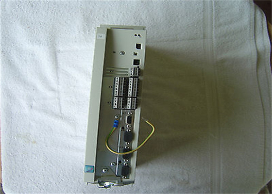 Lenze EVS9324-EK SERVO CONTROLADOR SÉRIE 9300 400/480 VAC 3,0 KW (4 HP)