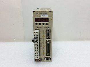 SGDM-A3ADA Servopack Yaskawa AC 200-230V Entrada 1PH