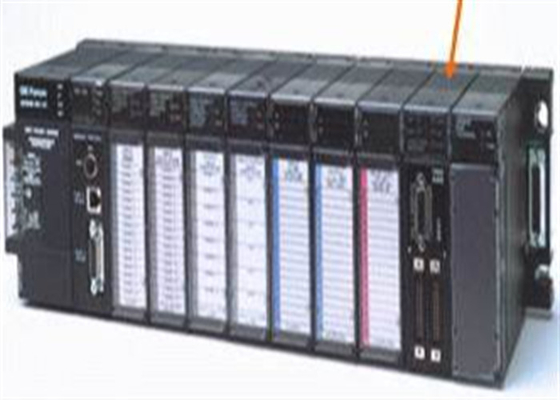 GE FANUC IC693CHS393 SÉRIA 90-30 CONTROLLOR LOGICO PROGRAMÁVEL (PLC)