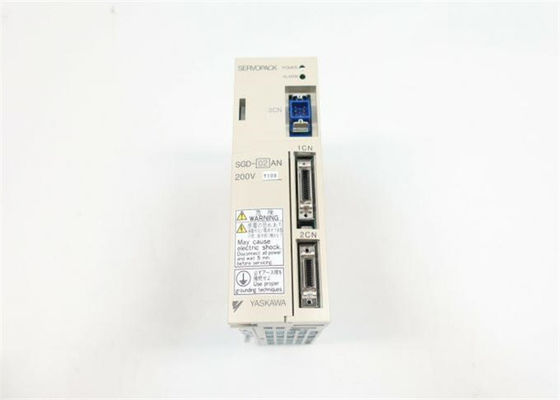 Yaskawa SGD-02ANY6 AC Servo Drives Novo em caixa original 200V