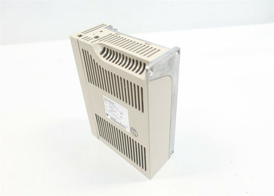 Yaskawa SGD-02ANY6 AC Servo Drives Novo em caixa original 200V