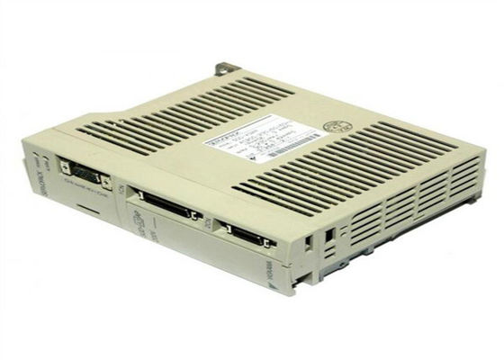 Yaskawa SGDA-A3AP Servo Motor AC 200-230V Novo em Original