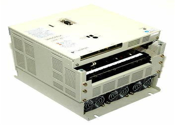 Yaskawa Novo Servo Amplificador SGDB-44ADGY8 Voltagem 200-230V