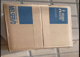 O servo industrial de MR-J3-700B 50/60HZ conduz 10.5AMP 200-230V com garantia de 2 anos