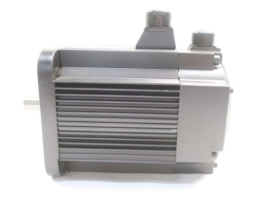 YASKAWA USAFED-15-HG11 Servomotor 2000rpm MÁXIMA W/ UTOPI-600UB ENCODER