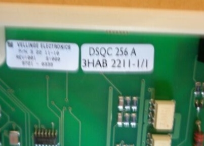 ABB 3HAB2211-1 DSQC-256A Sensor de módulo de controlo industrial S4C RANGE
