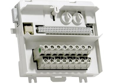 ABB 3BSE013235R1 TU831V1 Extended Module Termination Unit MTU 250 V 200 mA a 24 VDC