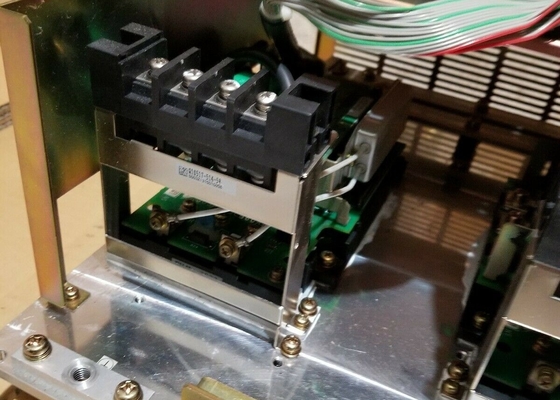 Controlador de AC YASKAWA CACR-2E-NJ1  Componentes de Grau Industrial