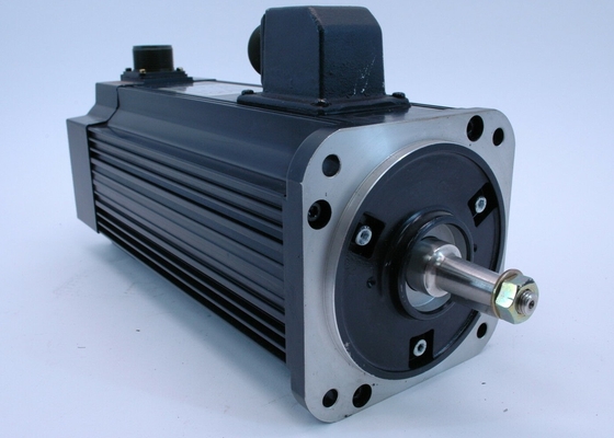 Motores YASKAWA USAGED-09A210E - Servo AC 7.6A 0.85KW 1500r/min
