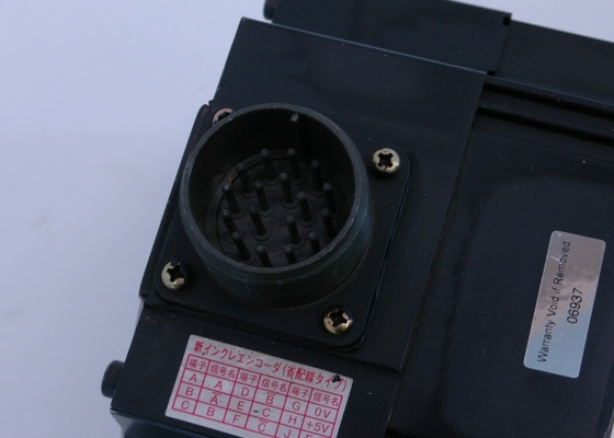 Motores YASKAWA USAGED-09A210E - Servo AC 7.6A 0.85KW 1500r/min