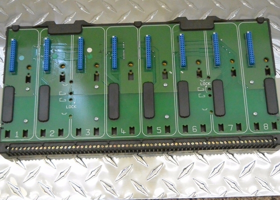 EMERSON do KJ4001X1-BE1 I/O CARRIER W/SHIELD 8 WIDE 8-6.5 AMP 12.6-30 VDC 5