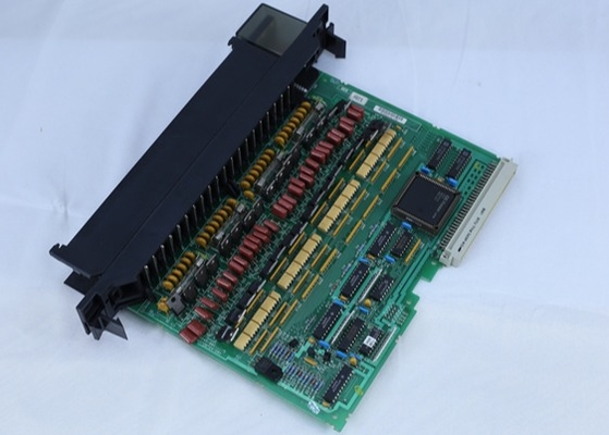 GE Fanuc IC697MDL350 Módulo de entrada discreto 120 V AC Speedtronic Mark V