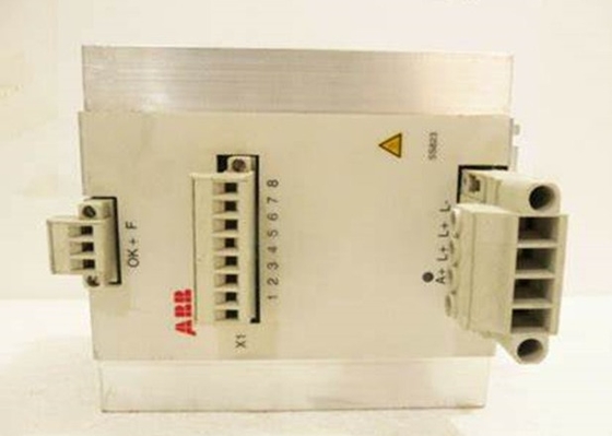 Unidade de controle de votação da unidade do poder de SS823 3BSE038226R1 ABB para a fonte de alimentação redundante
