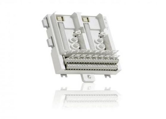 Cabos TK801 duplos da tomada dois de TB845 3BSE021437R1 Modulebus para a redundância