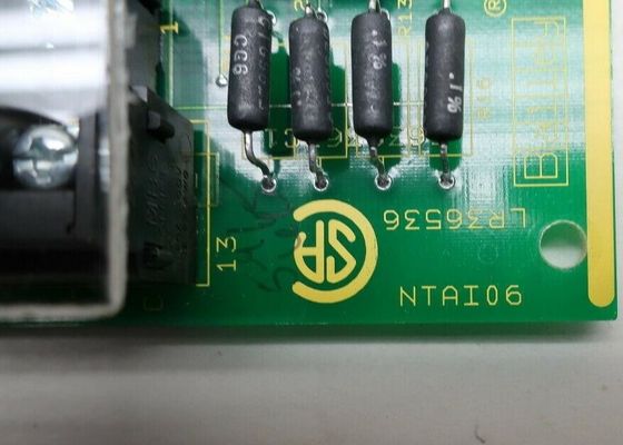 A unidade Infi da terminação de ABB NTAI06 90 16 entrou o analógico universal uma C.C. de 0,5 ampères 24 V
