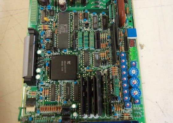 Servomotor da série Yaskawa CACR Novo na caixa original 230V