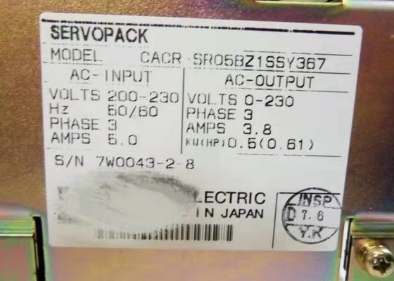 Servomotor da série Yaskawa CACR Novo na caixa original 230V