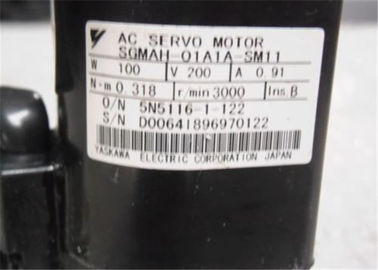 Servo motor industrial 200V SGMAH-01A1A-SM11 de servo motor 100W 0.91A de Yaskawa
