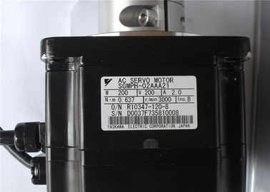 Current 2.0A Servo Motor Industrial , 200W AC Servo Motor SGMPH-02AAA21