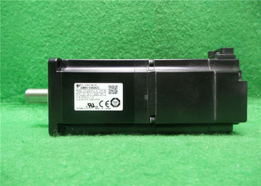 0.89A 3 Phase Industrial Servo Motor , Yaskawa AC Servo Motor SGMAV-04ADA2C