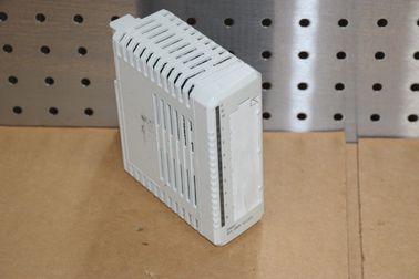 ABB DI821 S800 I/O Module DO820 3BSE013250R1 DIGITAL OUTPUT MODULE 8 CH 230 V a.c./d.c