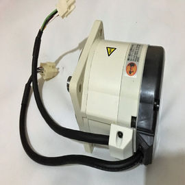 OMRON R88M-GP10030L-S2 AC Servo motor With INC Encoder Flat-Style 100W , 100 VAC , With Key / Without Brake , 3000rpm