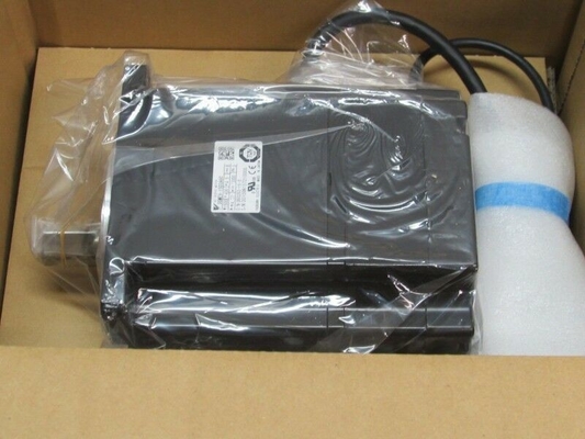 SGMEV-15D3A6C YASKAWA AC Motor Sigma-5 4.5AMP 400V 3PHASE Industrial Servo Motor