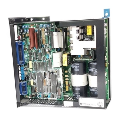 CACR-SR05AC1ER  YASKAWA Servo Control CNC Robotics AXIS 200 VAC 5 KW