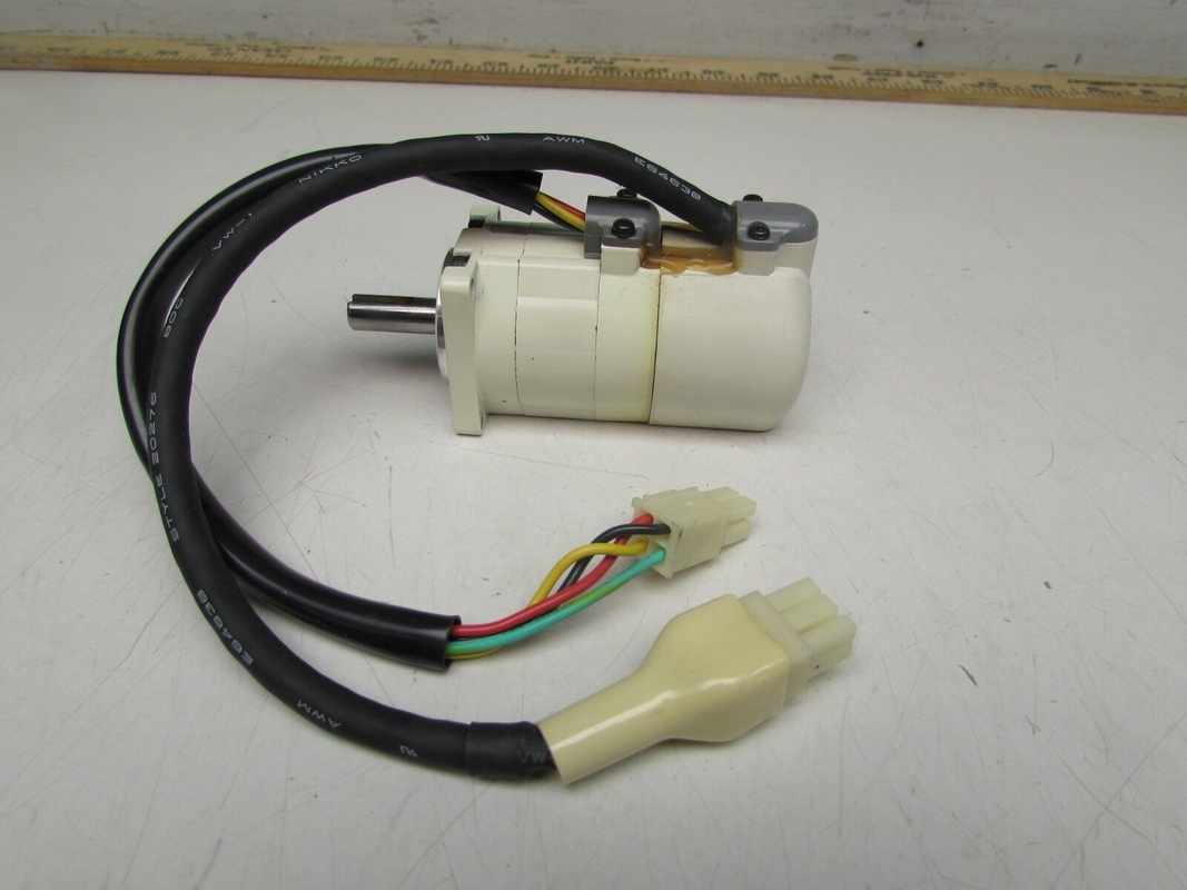 Panasonic MSM MOTOR 0,32 Nm MSM5AZJ2QX AC Servo Motor trifásico 200 V