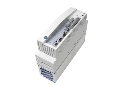 Lenze E70ACPSE0304S FONTE DE ALIMENTAÇÃO SAÍDA 2 FASES 30 AMP 565/675 VCC 10,3 KW