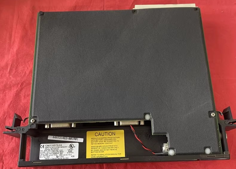 GE Fanuc IC697CGR772 CPU de Barramento Duplo Genius em Espera Ativa (Hot Standby) 486DX4 2K E/S Discretas 512K bytes