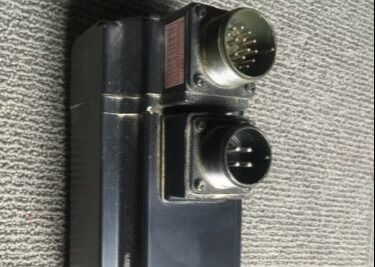 YASKAWA USAGED-02VBE11 Motores AC Servomotor 0.15KW 3A 200V EU Automation