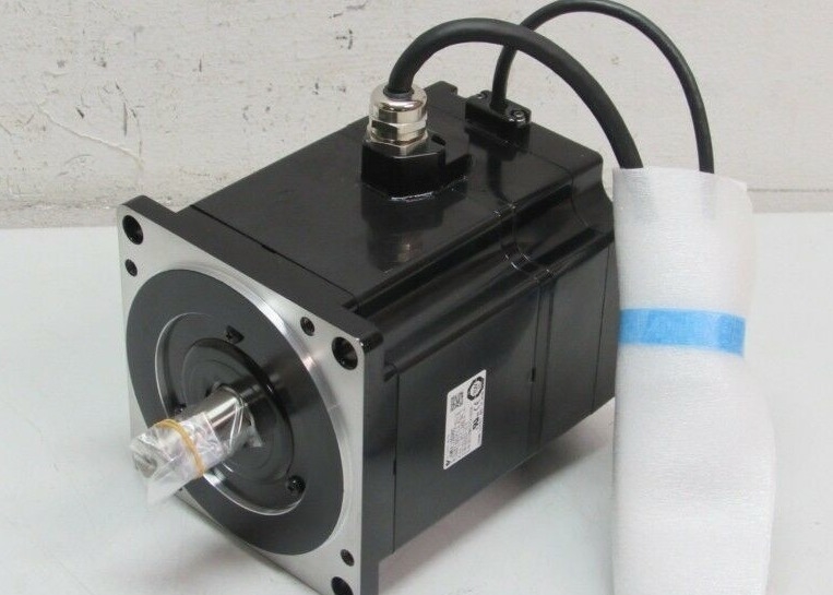 YASKAWA SGMEV-15D3A6C 1500W MOTOR AC SIGMA-5 4.5AMP 400V 3PHASE 20 bits Absoluto